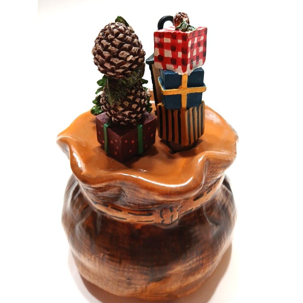 CKAO Santa’s Sack 4 Christmas Themed Cheese Knives Acorns Tree Presents Lantern
